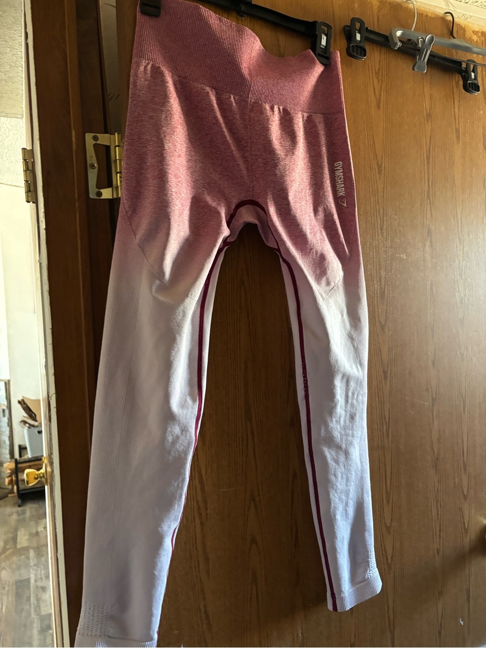 Gymshark Women’s Ombre Pink to White Seamless Leggings